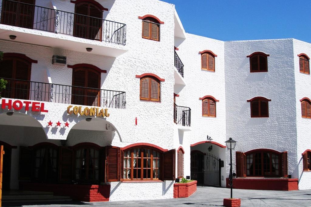 Hotel Colonial San Bernardo Exteriör bild